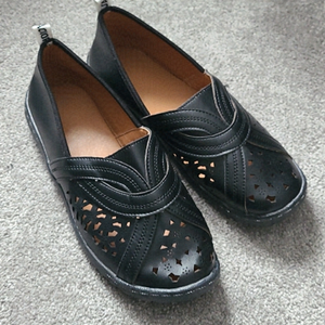 J'AOIOR Black Slip On Loafers Driving Casual Shoe Black Size 10 New without tags